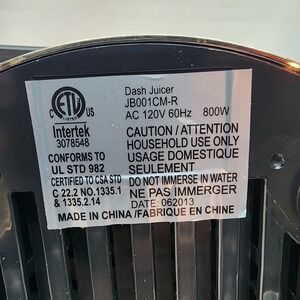 Dash JB001CM-R Centrifugal Juicer 800W Silver Black Dishwasher-Safe 2 Speeds